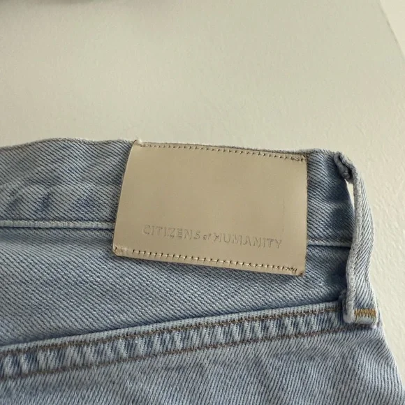 Citizens of Humanity Neve Low Slung Relaxed Jeans - Picture 8 of 8